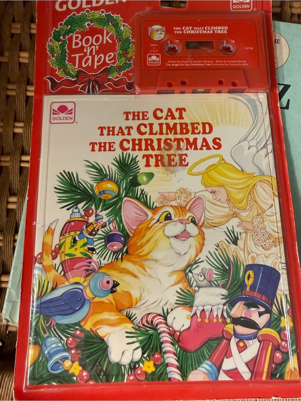 Golden The Cat That Climbed the Christmas Tree - Red Book & Tape Set Vintage